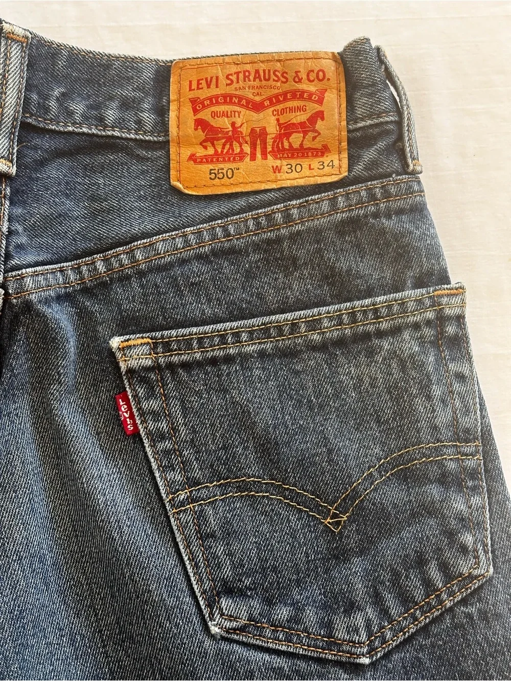 Levi’s 550 Relaxed Fit Dark Wash Jeans 30x34 Vintage Y2K Skater Streetwear